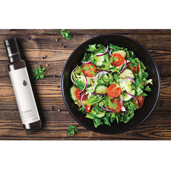 olio extravergine di oliva classico ideale per condire insalata, verdure grigliate, sughi e pesce.