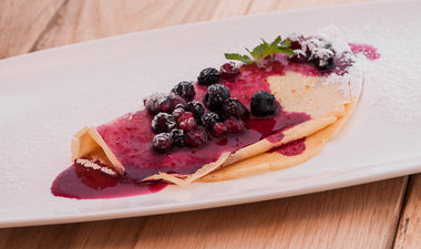 crepes ai frutti di bosco con frutta fresca