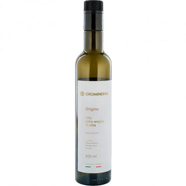 Bottiglia da 500ml di olio extravergine di oliva Origine Orominerva, con tappo antirabbocco e dosatore, prodotto artigianalmente in Molise.