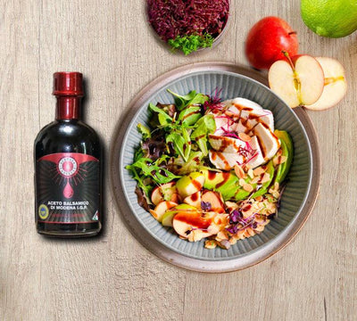 Aceto Balsamico di Modena I.G.P. Quercia Rossa 250ml. ideale per condire insalate- Nostrale Gourmet